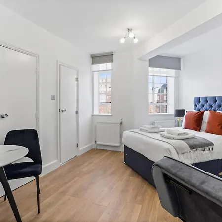 Capital Apartment 516, Chelsea Cloisters London Exterior photo