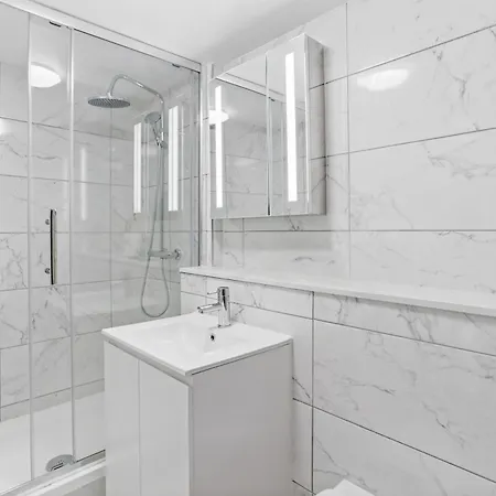 Capital Apartment 516, Chelsea Cloisters London Exterior photo
